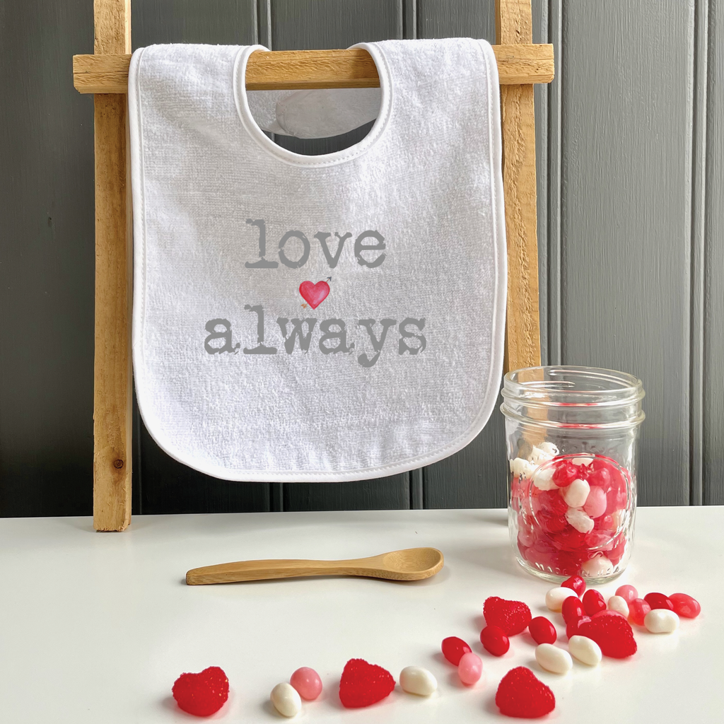 https://tinalabadini.com/cdn/shop/files/Love_Always_Bib_1024x1024.png?v=1703867134